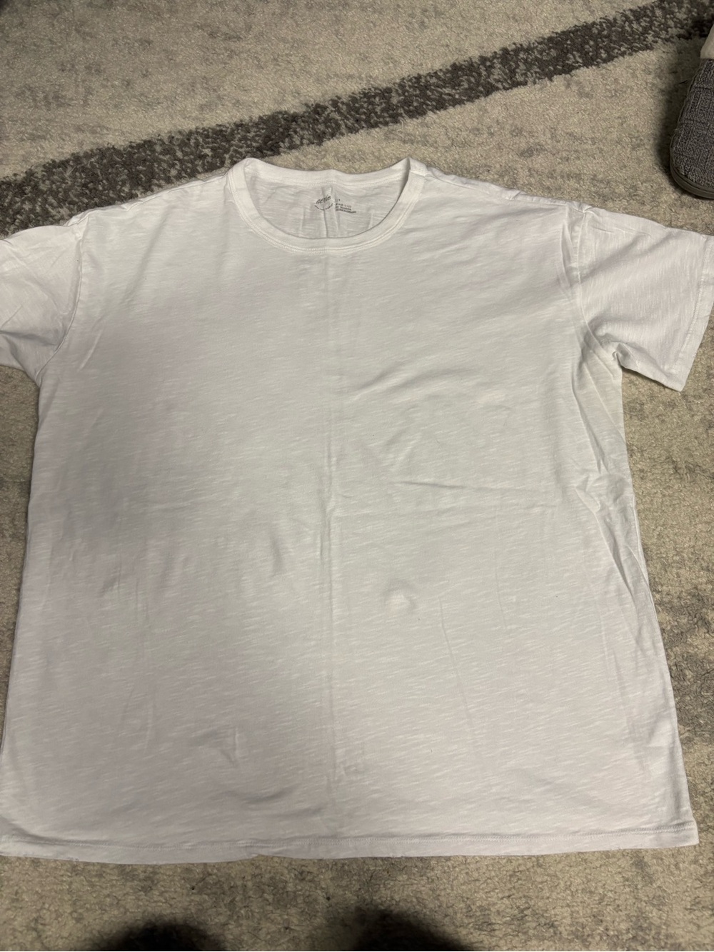 aerie Men's White Short Sleeve Crew Tee